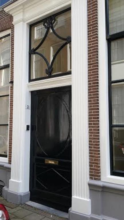 B&B Bij De Sassenpoort ซโวลเลอ ภายนอก รูปภาพ