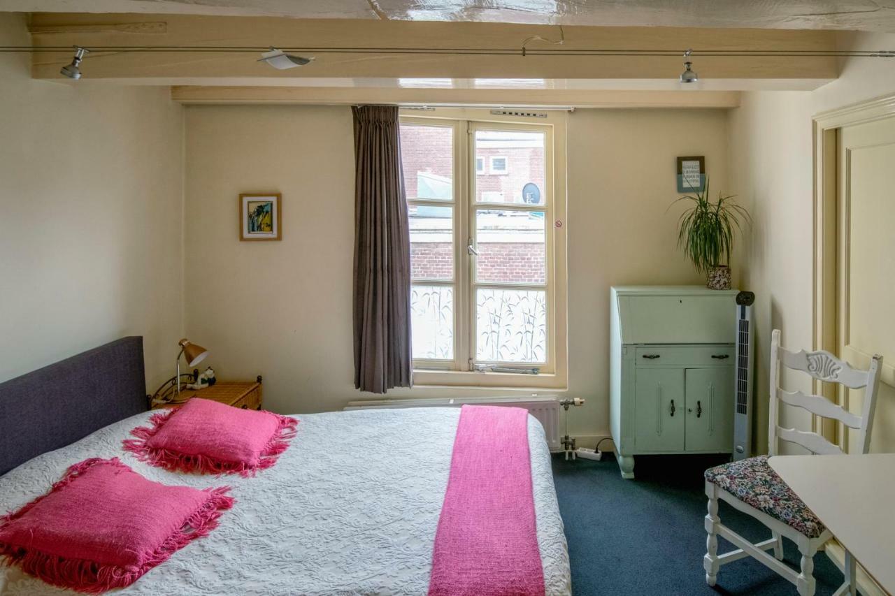 B&B Bij De Sassenpoort ซโวลเลอ ภายนอก รูปภาพ
