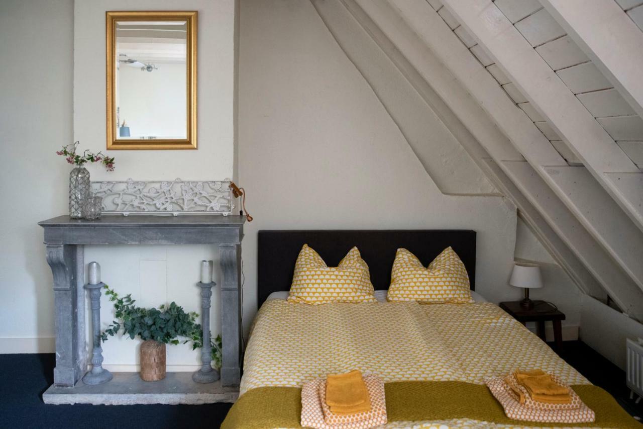 B&B Bij De Sassenpoort ซโวลเลอ ภายนอก รูปภาพ